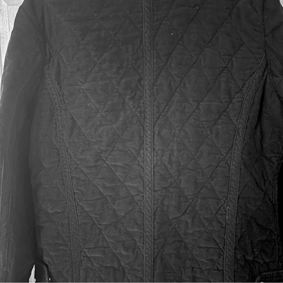 EDDIE BAUER Women’s Black Quilted Corduroy Zip-up Jacket - Picture 10 of 17